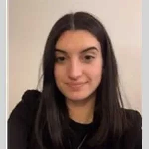 Maëva, babysitter à Angers