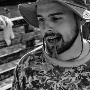 Alexis, babysitter à Marseille