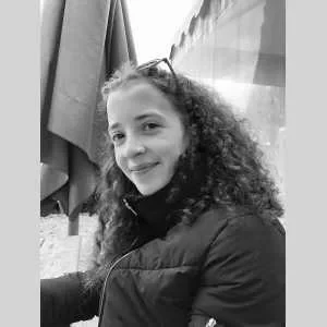 Louane, babysitter à Benodet