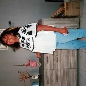 Louise, babysitter à Tours