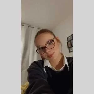 Solana, babysitter à Bressuire