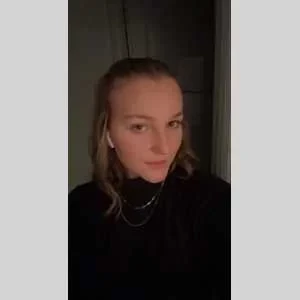 Leane, babysitter à La Hague