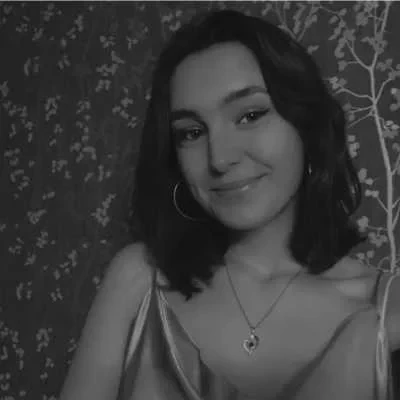 Typhaine, babysitter à Carvin