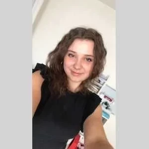 Clotilde, babysitter à Chartres de Bretagne