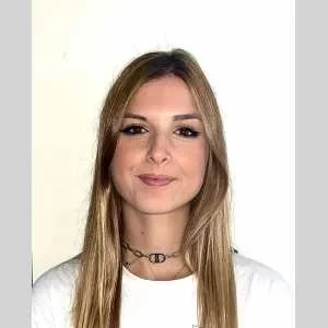 Solène, babysitter à Brebieres