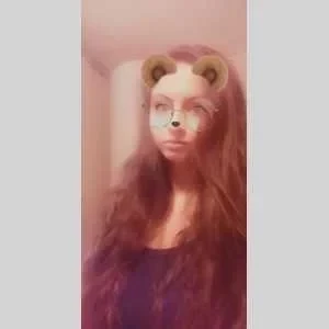 Alizée, babysitter à Antogny le Tillac