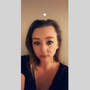 Marina, babysitter à Trept