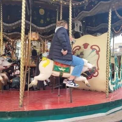 Alice, babysitter à Valserhone