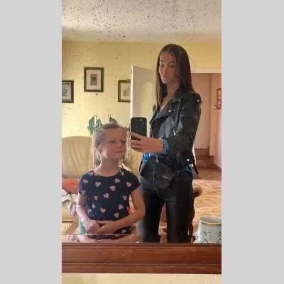 Julia , babysitter à Quimper