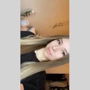 Carla, babysitter à Deols