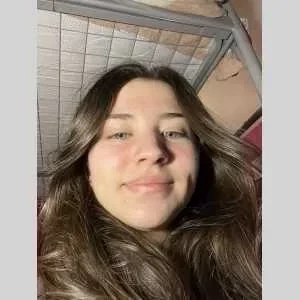 Sofia , babysitter à Limay