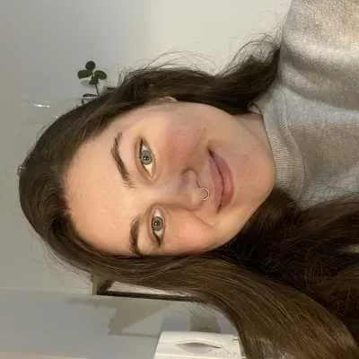 Maëlys, babysitter à Caen