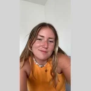 Roxane, babysitter à Chateaugiron