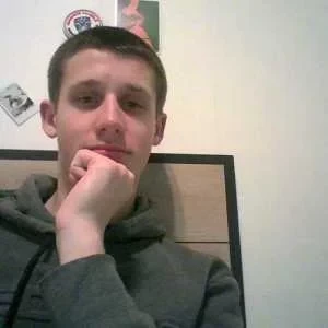 Melvin, babysitter à Dhuisy