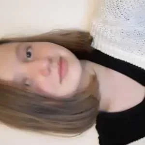 Chloé, babysitter à Vernon