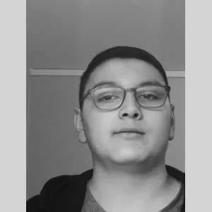 Kiyan , babysitter à Grenoble