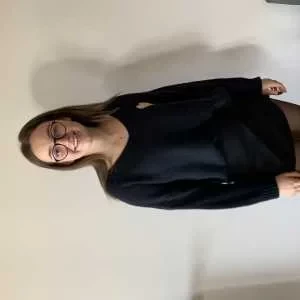 Ninon, babysitter à Chazay d Azergues