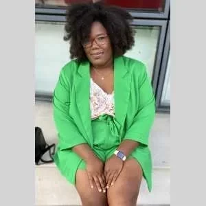 Kimberly, babysitter à Moneteau