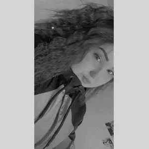 Cloé, babysitter à Bayeux