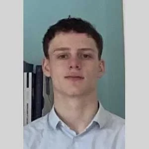 Louis, babysitter à Cergy