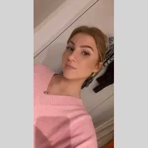 Anastasia, babysitter à Bron