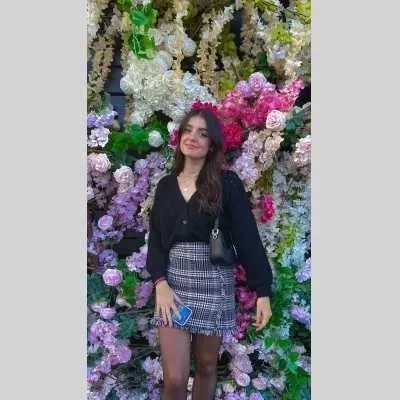 Laurie, babysitter à Saint Marcel Bel Accueil