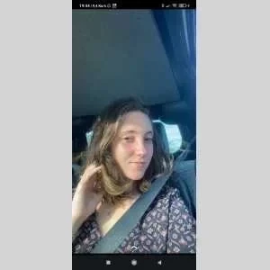 Eva, babysitter à Ayguesvives