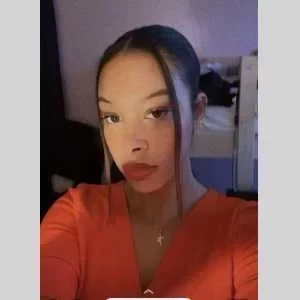 Shawnee, babysitter à Corbeil Essonnes