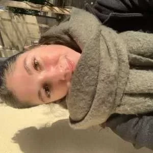 Farah, babysitter à Chenoise Cucharmoy