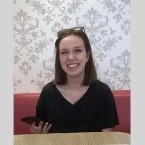 Clara, babysitter à Laval