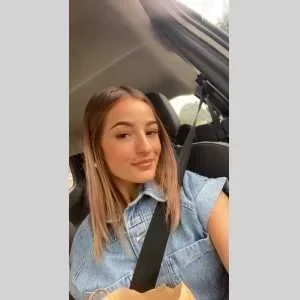 Juliette , babysitter à Cornebarrieu