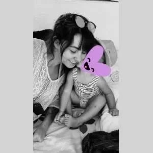 Janis, babysitter à Hyeres