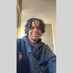 Théo , babysitter à Vitry sur Seine