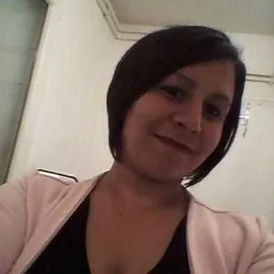 Paméla, babysitter à Briec