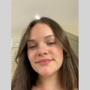 Mahaut, babysitter à Bar sur Seine