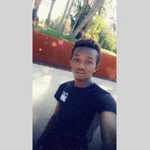 Ousmane , babysitter à Besancon