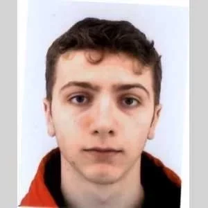 Léo, babysitter à Raismes