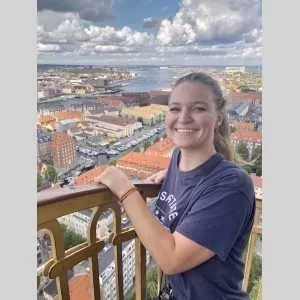 Sarah, babysitter à Boulogne Billancourt