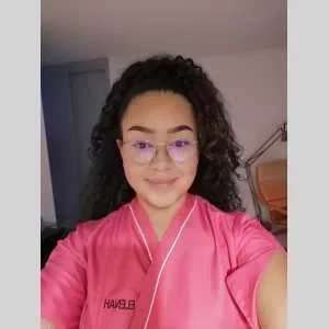 Elenah, babysitter à Kembs