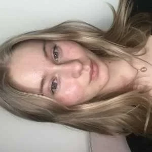 Amelie, babysitter à Saint Mande