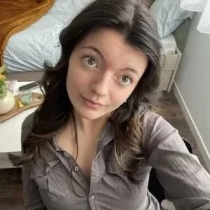 Camille, babysitter à Maurecourt