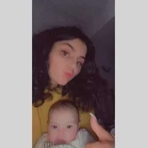 Maissane, babysitter à Rognonas