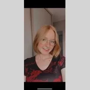 Channel, babysitter à Narbonne