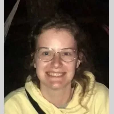 Anne-lou, babysitter à Dijon