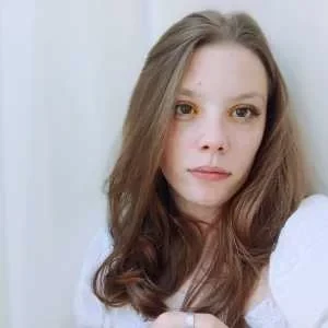 Marie, babysitter à Brignoles