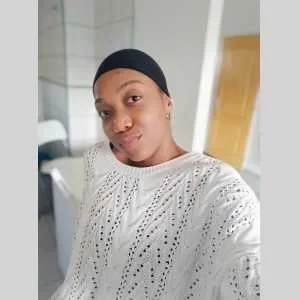 Cassy, babysitter à Valenton