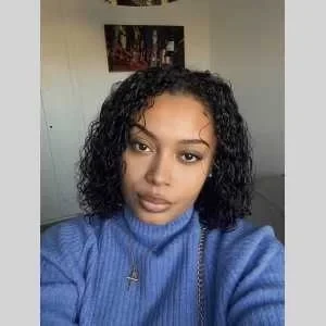 Léna , babysitter à Montevrain