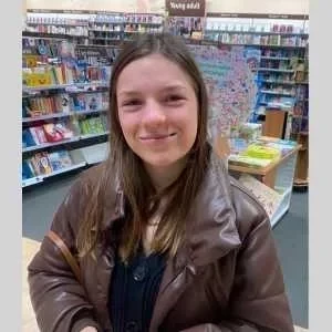 Esther, babysitter à Lesquin