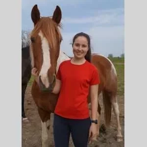 Lola, babysitter à Savigneux