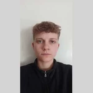 Maël, babysitter à Loperhet